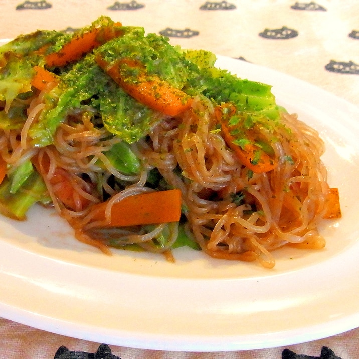 ひとりごはん✿しらたきで焼きそば風